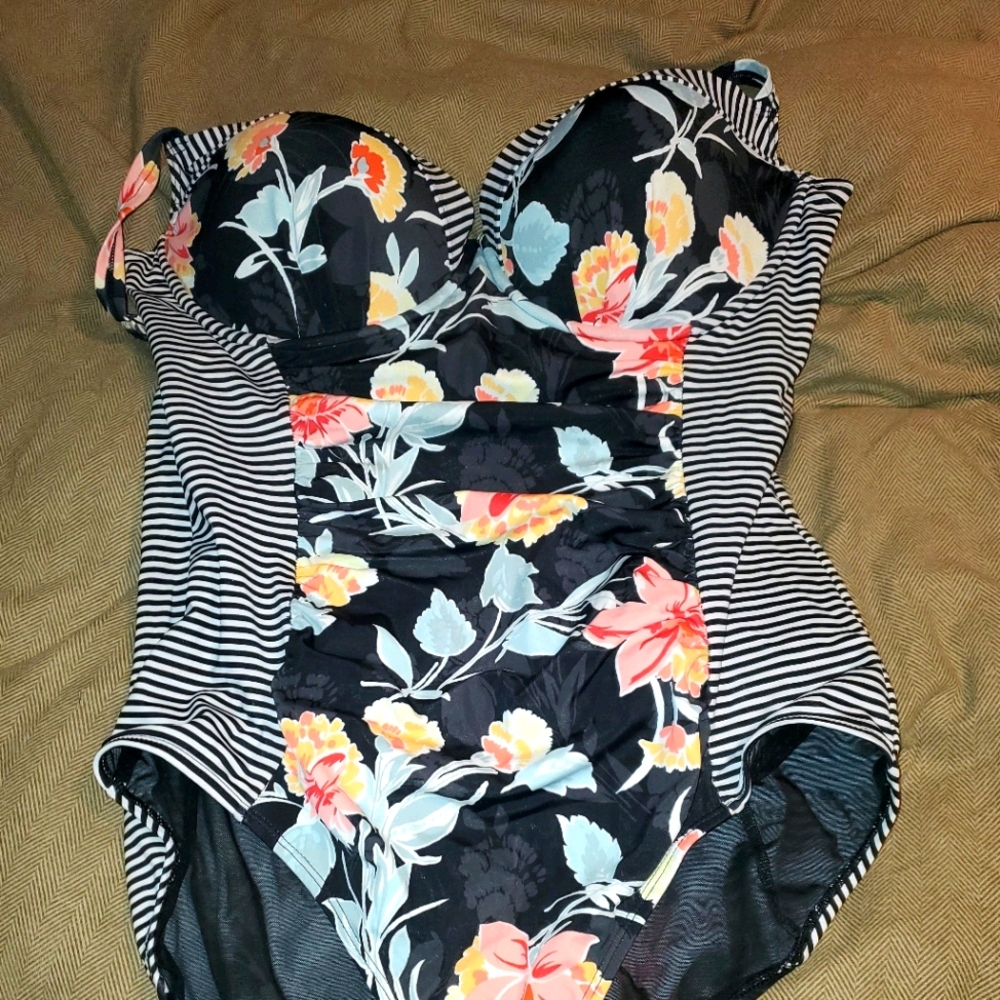 Torrid one piece (size 2)